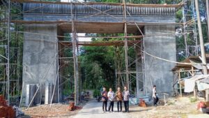 Stafsus Menko PMK RI Berkunjung ke Desa Wisata Sidomulyo