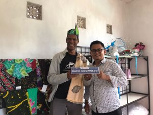 Mr. Troy, Eskportir Asal Amerika Berkunjung ke Desa Wisata Sidomulyo