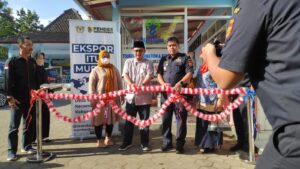 Pertama di Jember, Pemdes Sidomulyo dan Bea Cukai Jember Resmikan Klinik