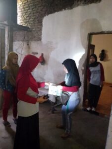 Antisipasi DBD, PKK dan Kader Posyandu lakukan PSN di Dusun Curah Damar Sidomulyo