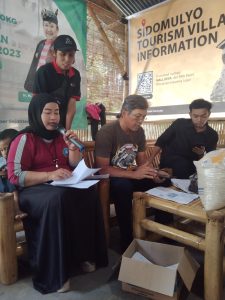 PemDes Sidomulyo Salurkan Bantuan Beras 10 Kg Kepada 217 KPM dari Cadangan Pangan Pemerintah Tahun 2023