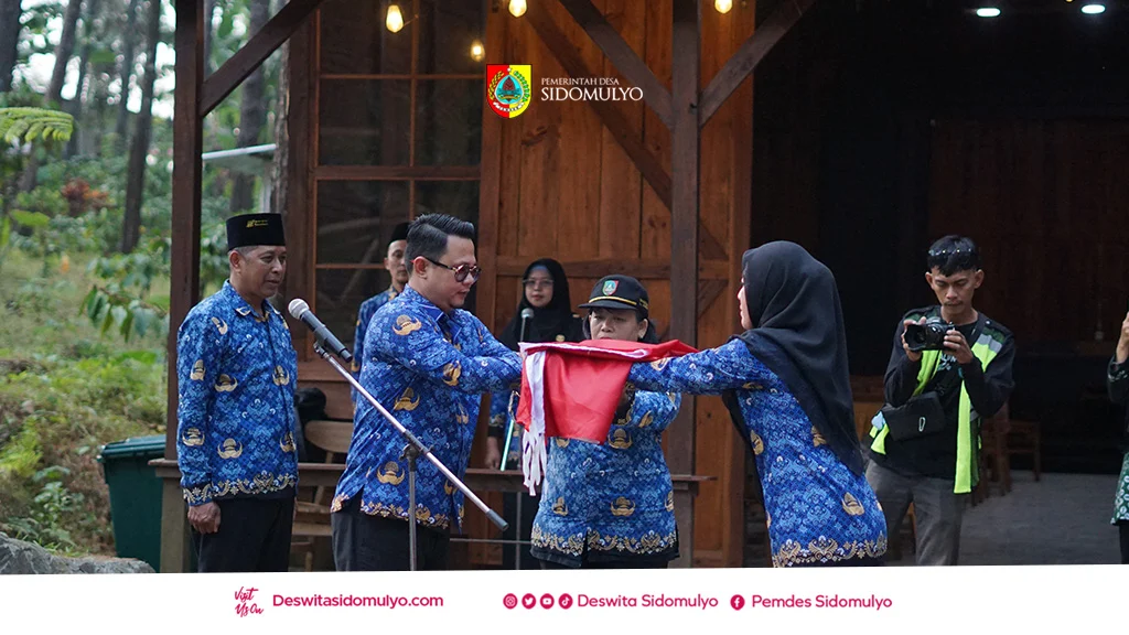 COVER Deswita.jpg (15) (WebP)